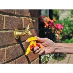 Hozelock Dual Tap Connector -Outdoor Gardening Shop 5010646057042 4
